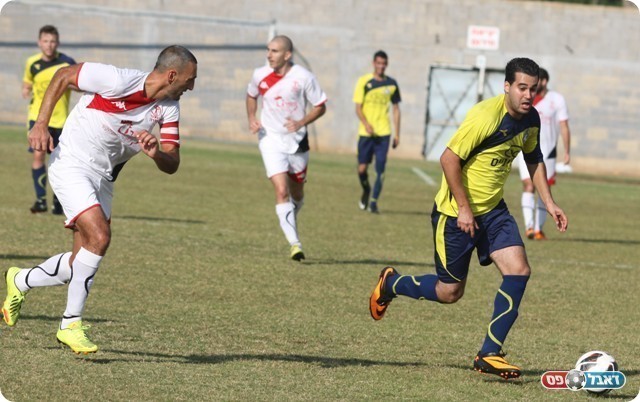 ברכאת מסה לעזור את איברהים חג'וג (צילום: שלומי גבאי)